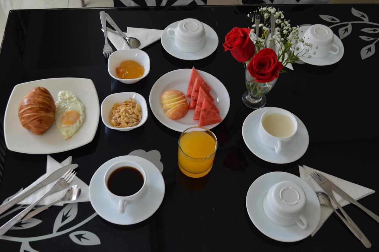 Hotel Lottus Quito Luaran gambar