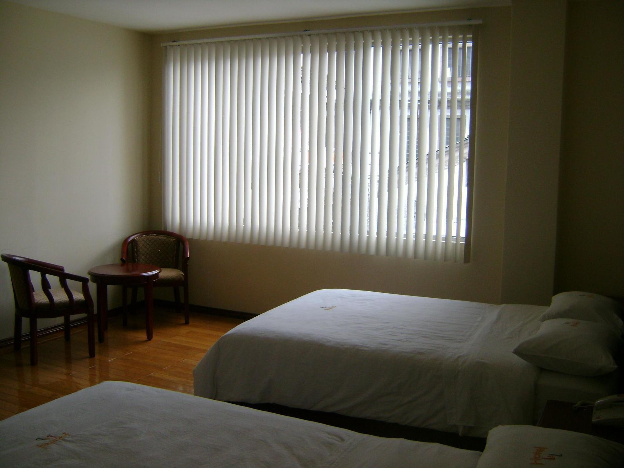 Hotel Lottus Quito Luaran gambar