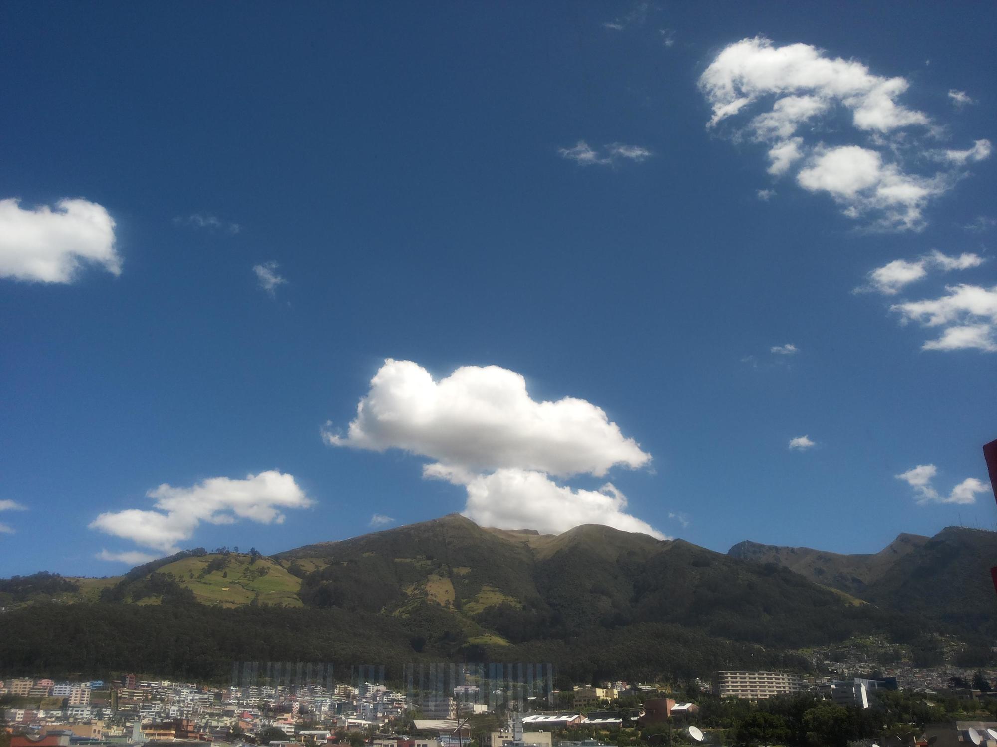 Hotel Lottus Quito Luaran gambar